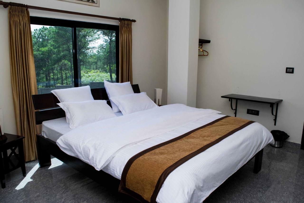 Da Blanche Hotel Shillong Buitenkant foto